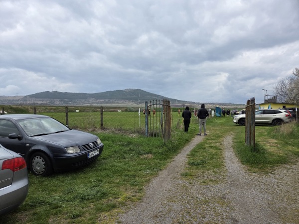 Dolna Dikanya Stadion - Dolna Dikanya