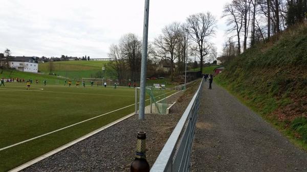Sportplatz Felsenpark - Wipperfürth-Wipperfeld