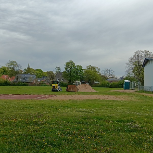 Gut-Heil-Stadion D-Platz - Neumünster