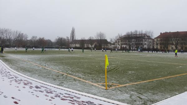 Sportplatz Thurgauer Straße - Berlin-Reinickendorf