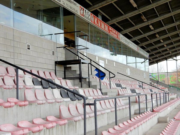 Gemeentelijk Stadion De Schalk - Willebroek