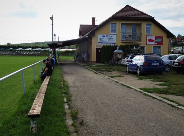 Fotbalové hřiště Bořetice - Bořetice u Hustopečí