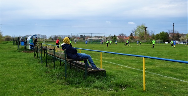 Darnózseli Sportpálya - Darnózseli