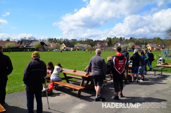 Fotbalové hřiště Lánov - Lánov