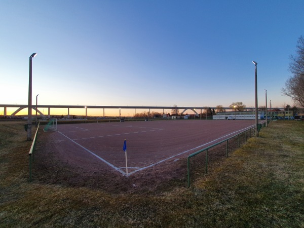 Stadion am Zementwerk Nebenplatz - Karsdorf-Wetzendorf