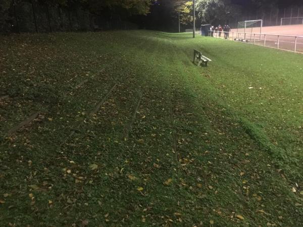 Sportplatz am Vorgebirgspark - Köln-Zollstock