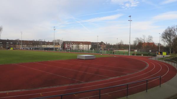 Bezirkssportanlage Bäuminghausstraße/Stadion - Essen/Ruhr-Altenessen