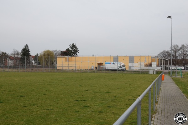 Schul- und Sportzentrum Pattonville Platz 2 - Kornwestheim-Pattonville