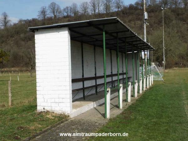 Hellwegstadion - Lichtenau/Westfalen-Henglarn