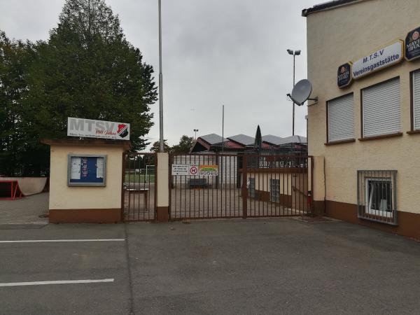 Sportplatz Rudolf-Harbig-Straße - Beindersheim