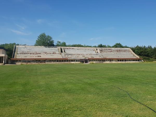 Stadion Akademik Igrishte 2 - Svishtov (Svištov)