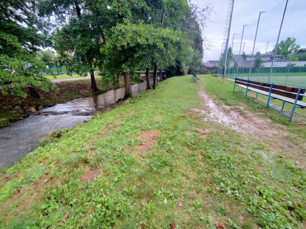 Stadion Brinje - igrišče z UT - Grosuplje
