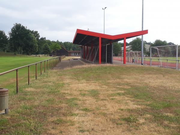 Heinrich-Meyer-Stadion im Sportzentrum Hohnstorf B-Platz - Hohnstorf/Elbe