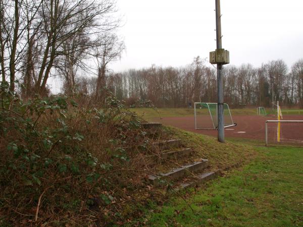 Bezirkssportanlage Ahrstraße I / Vogelwiese - Duisburg-Laar