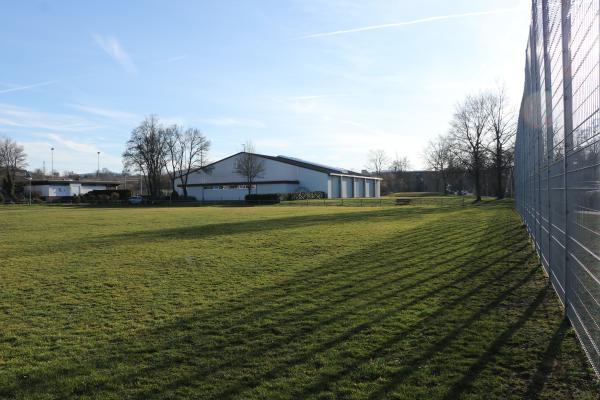 Sportplatz Wiesengarten - Weinstadt-Endersbach