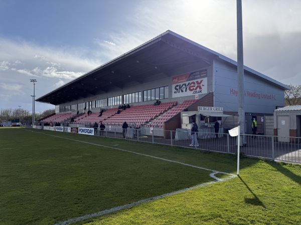 SkyEx Community Stadium - London-Hayes, Greater London