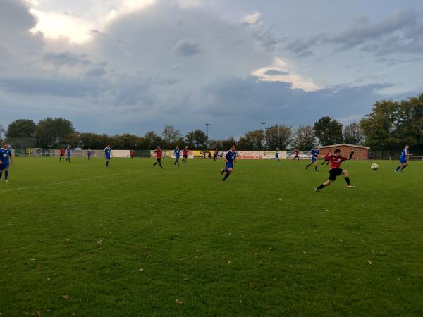 Sportplatz Girmen - Heinsberg-Unterbruch
