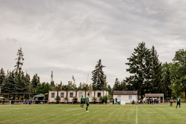 Sportplatz am Wald - Pirna-Hinterjessen