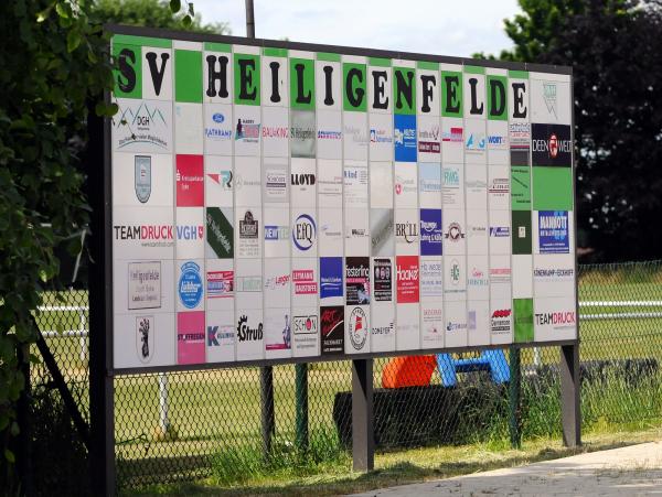 Sportanlage Clueser Straße - Syke-Heiligenfelde