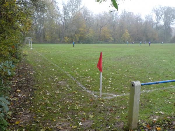 Oberwaldstadion Nebenplatz 2 - Karlsruhe-Durlach