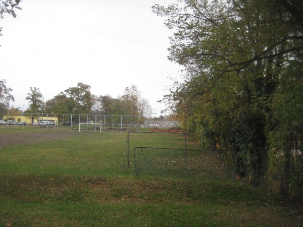 Sportanlage Zielitzer Straße Platz 2 (alt) - Magdeburg-Neue Neustadt