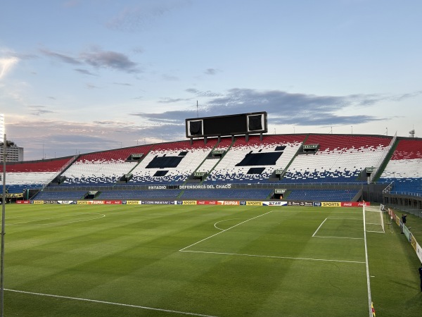 Estadio ueno Defensores del Chaco - Asunción
