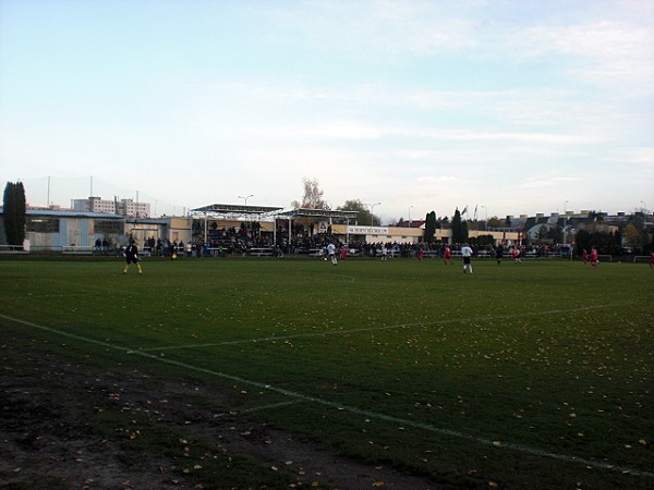 Stadion SK Horní Měcholupy - Praha-Horní Měcholupy