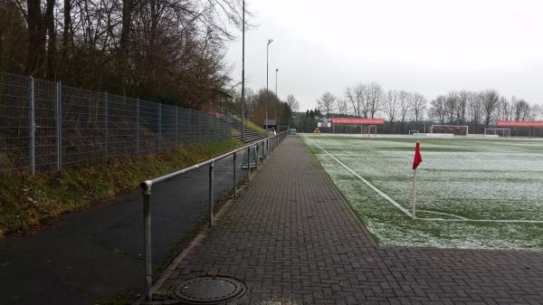 Sportplatz Landwehr - Wiehl-Drabenderhöhe