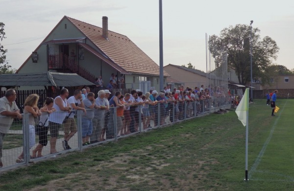 Szentlőrinci Sportpálya - Szentlőrinc