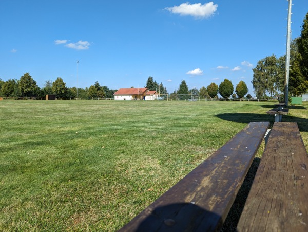 Sportplatz Mahlwinkel - Angern-Mahlwinkel