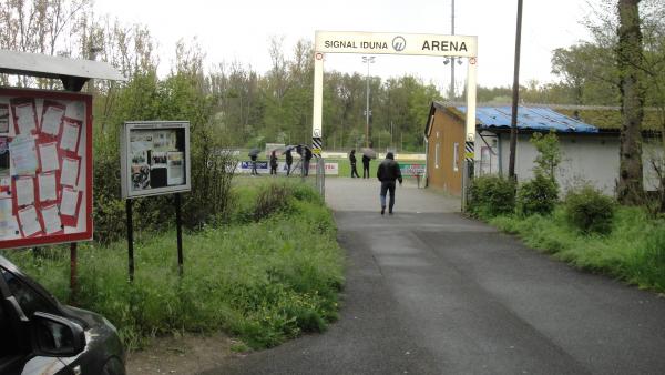 Signal Iduna ARENA - Seligenstadt-Froschhausen