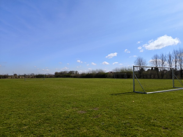 Sportzentrum Lüdersfeld B-Platz - Lüdersfeld