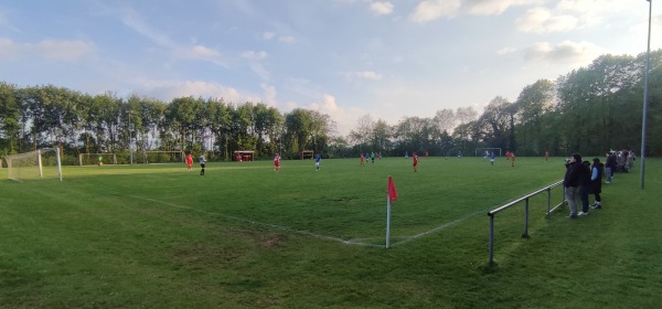 Sportplatz Försterei - Holenberg