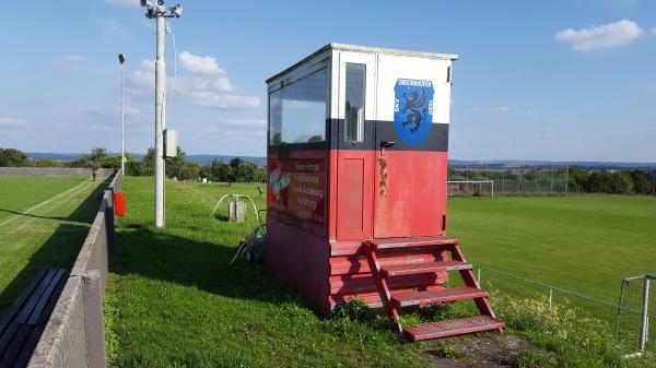 Eddi-Bommersheim-Sportfeld - Hungen-Obbornhofen
