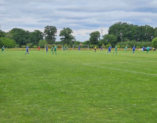 Eichenlaubstadion C-Platz - Lingen/Ems-Clusorth
