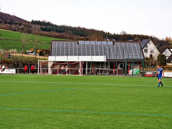 Reinhold-Schulte-Sportplatz - Eslohe/Sauerland-Reiste