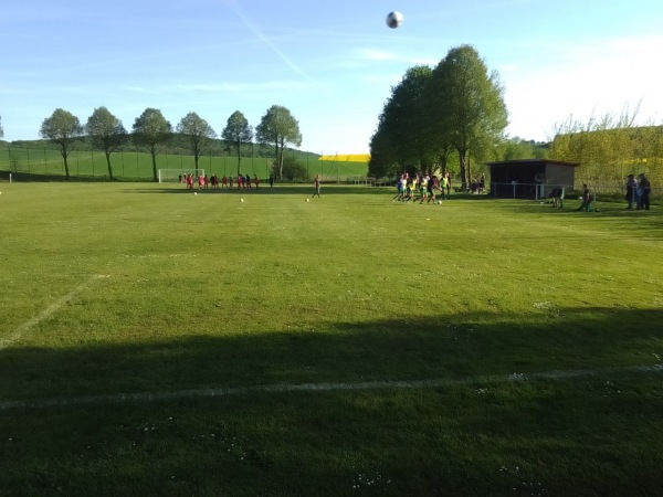 Sportplatz Ahlshäuser Burg - Einbeck-Ahlshausen