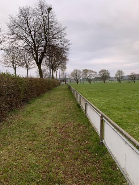 Sportplatz Elbingsweg - Dassel-Lüthorst