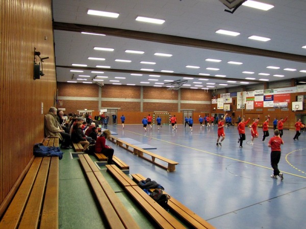 Sporthalle der Otto-Hahn-Schule - Hanau-Kesselstadt