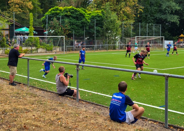 Sportpark Am Flürchen Platz 2 - Höhr-Grenzhausen