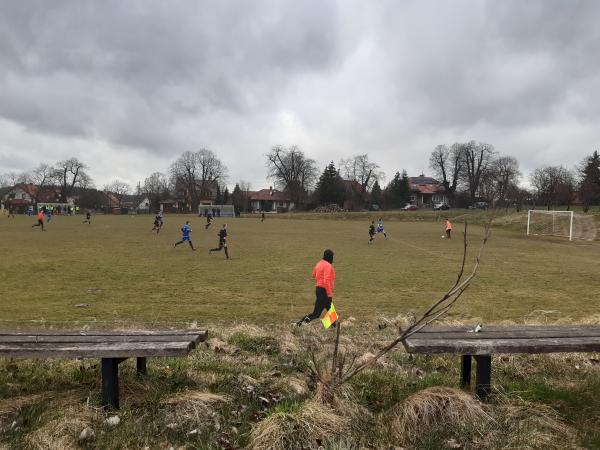 Boisko w Jerzmanowej - Jerzmanowa