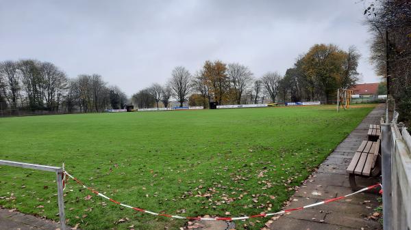 Sportplatz an der Grundschule - Apensen