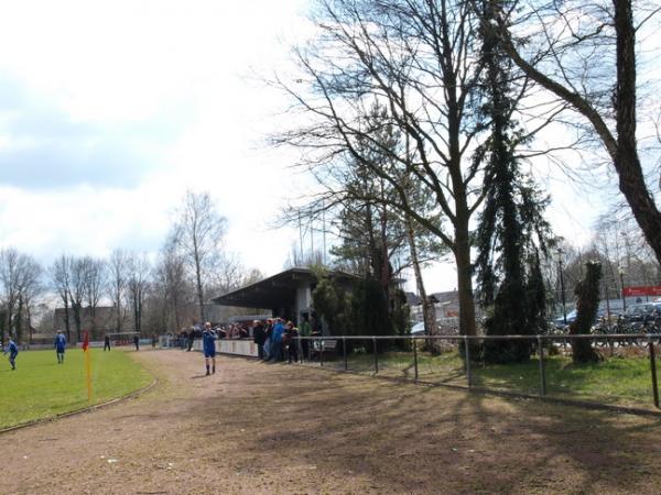 Neumühlenstadion - Beelen