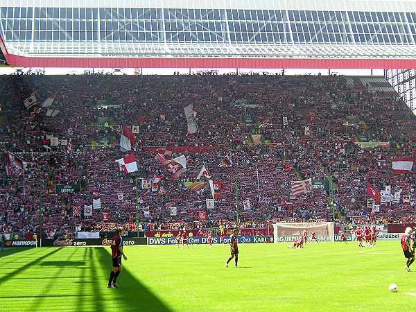 Fritz-Walter-Stadion - Kaiserslautern-Betzenberg