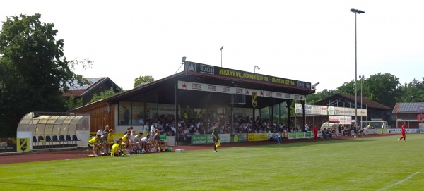 EM-Group Arena - Kirchanschöring