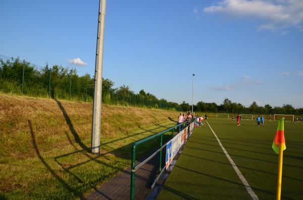 Sportplatz am Kanal - Hürth-Stotzheim