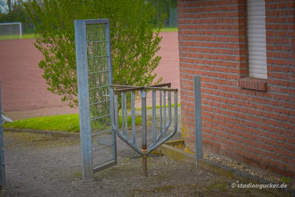 Sportplatz Marienbaum - Xanten-Marienbaum