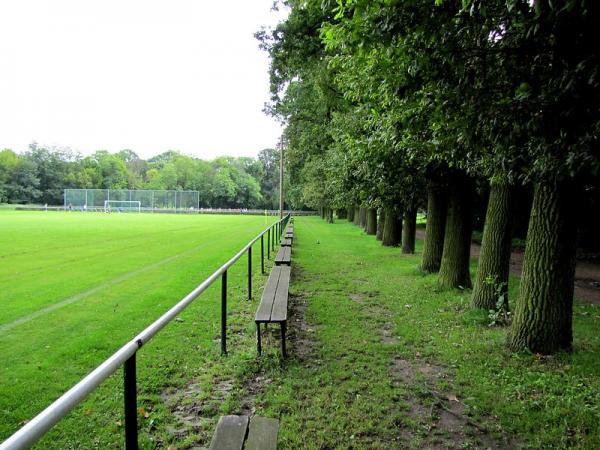 Sportplatz an der Saale - Salzatal-Salzmünde