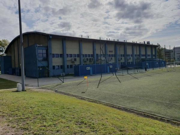 Stadion MOSIR 