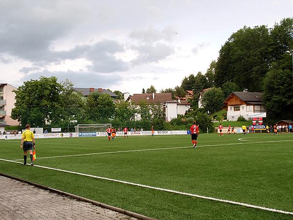 Sportplatz Neumarkt - Neumarkt am Wallersee
